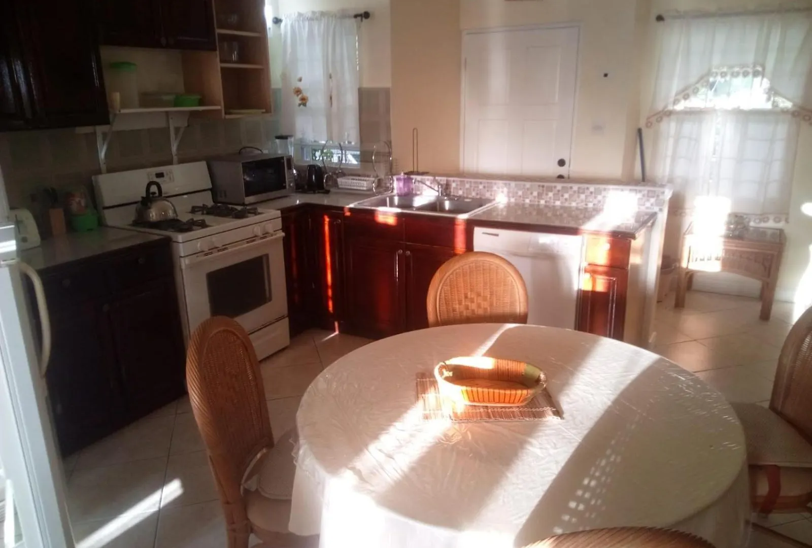 Windy #4 Marina Walk Apartment Gros Islet